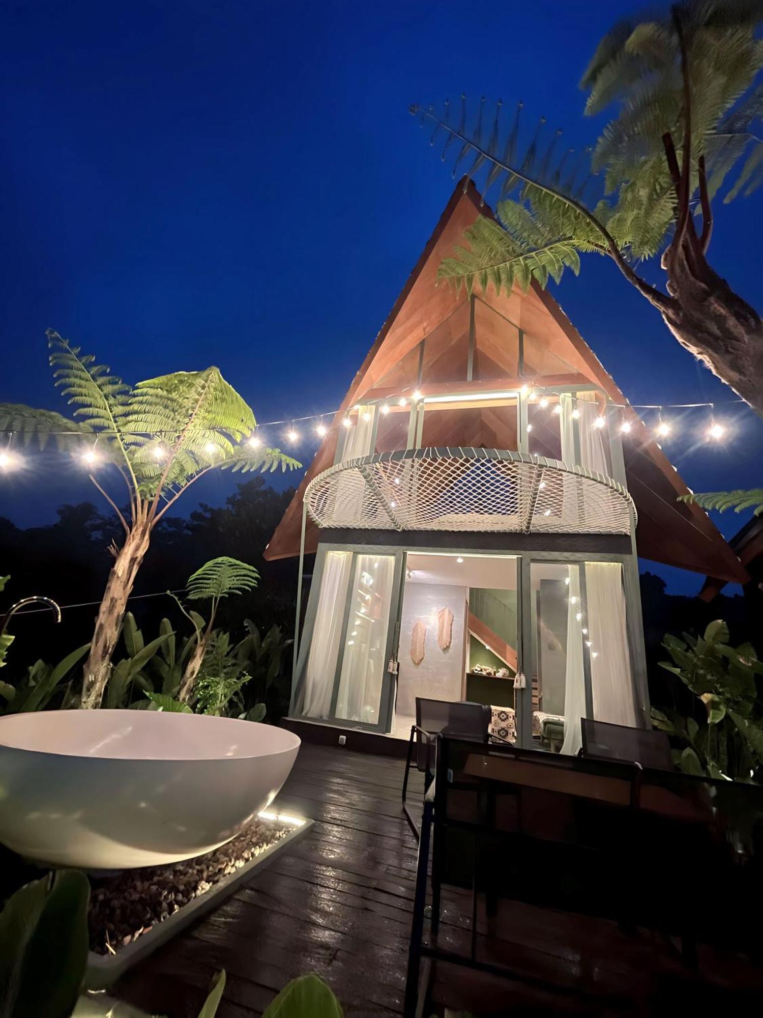 Black Wood Cabin Кинтамани Номер фото