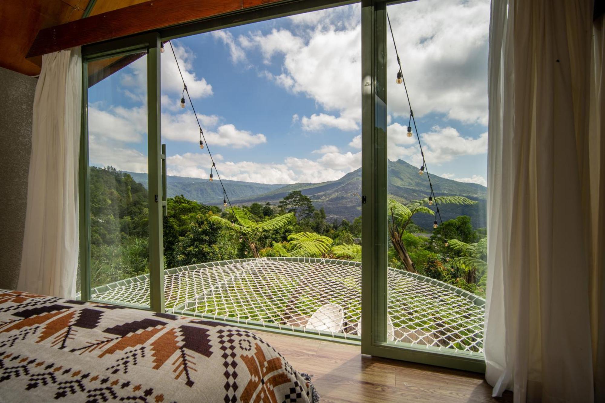 Black Wood Cabin Кинтамани Экстерьер фото